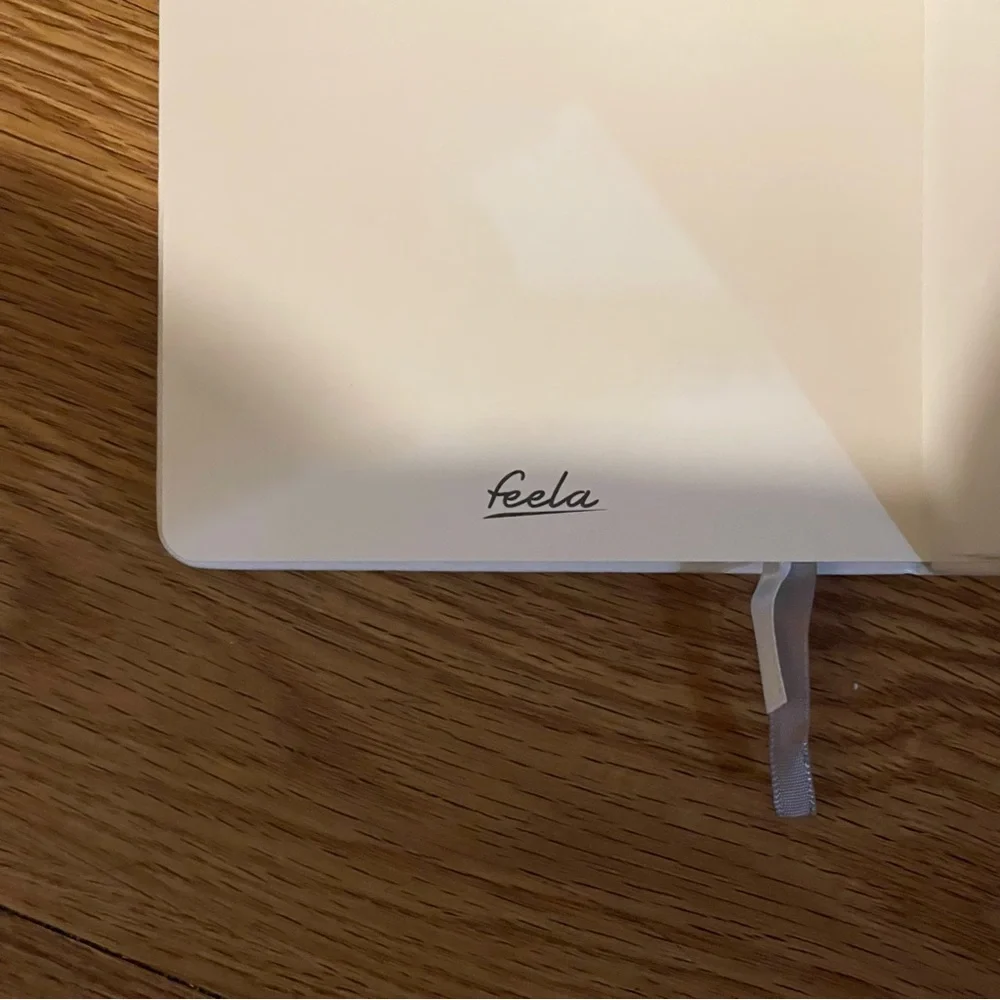 NWT Feela Classic Ruled A5 Notebook Set of 2